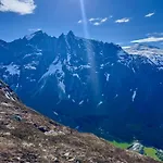 Utsikten Eggen ゲストハウス Åndalsnes