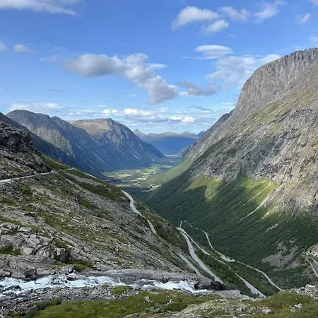 Gjestgiverier Utsikten Eggen