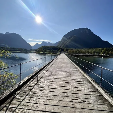 Gjestgiverier Utsikten Eggen Åndalsnes