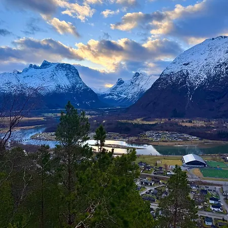 Gjestgiverier Utsikten Eggen