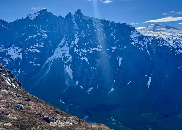 Utsikten Eggen Pensionat Åndalsnes