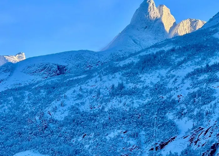 Pensionat Utsikten Eggen Åndalsnes