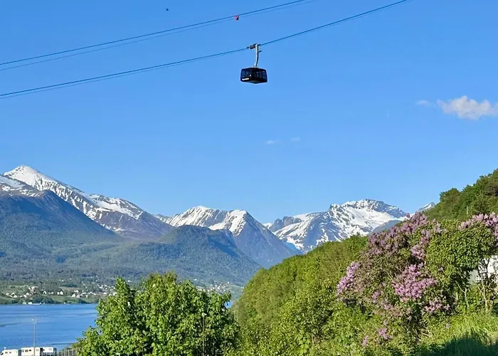 Utsikten Eggen * Åndalsnes